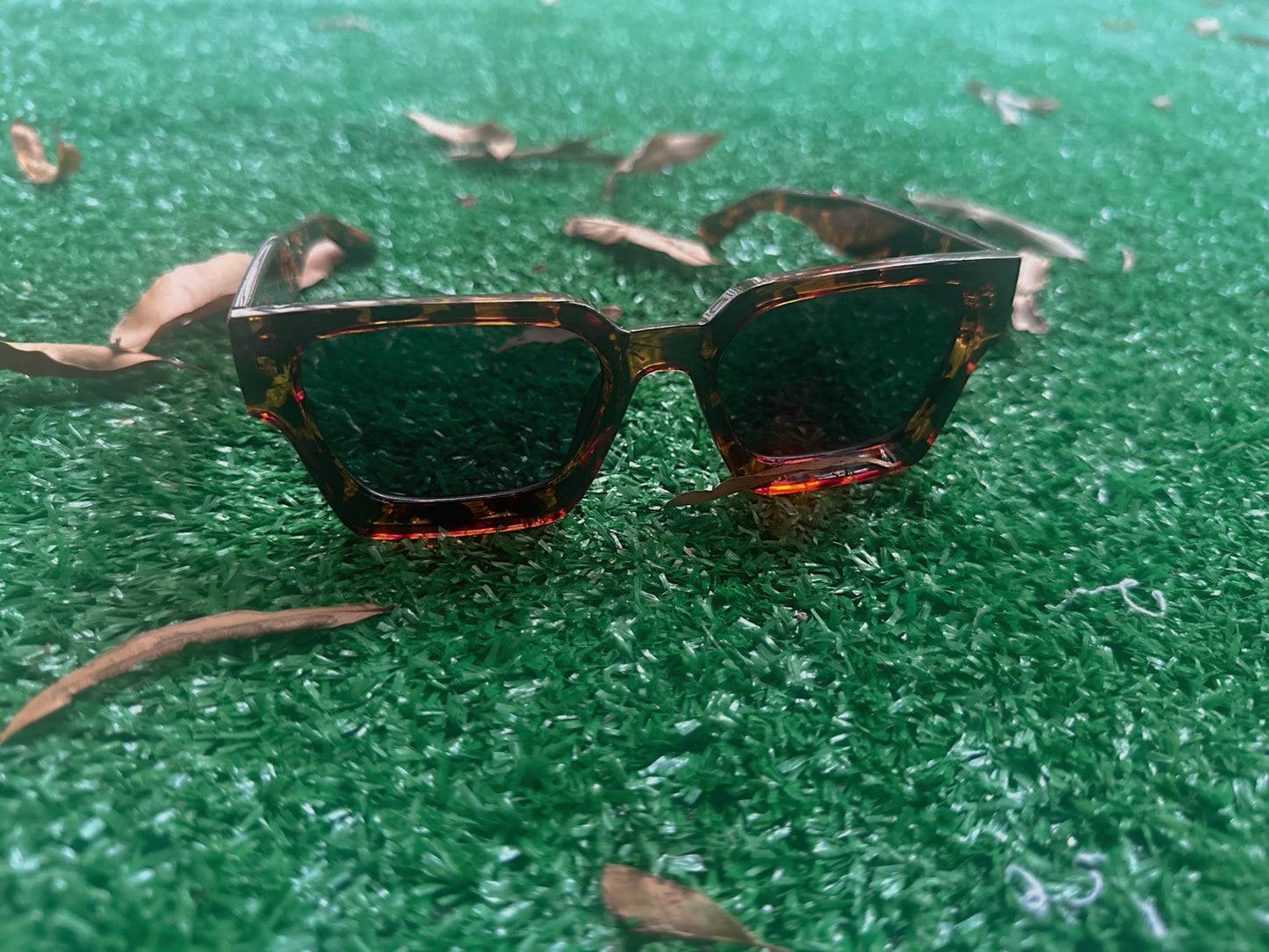 HideOut Shades (Cheetah)
