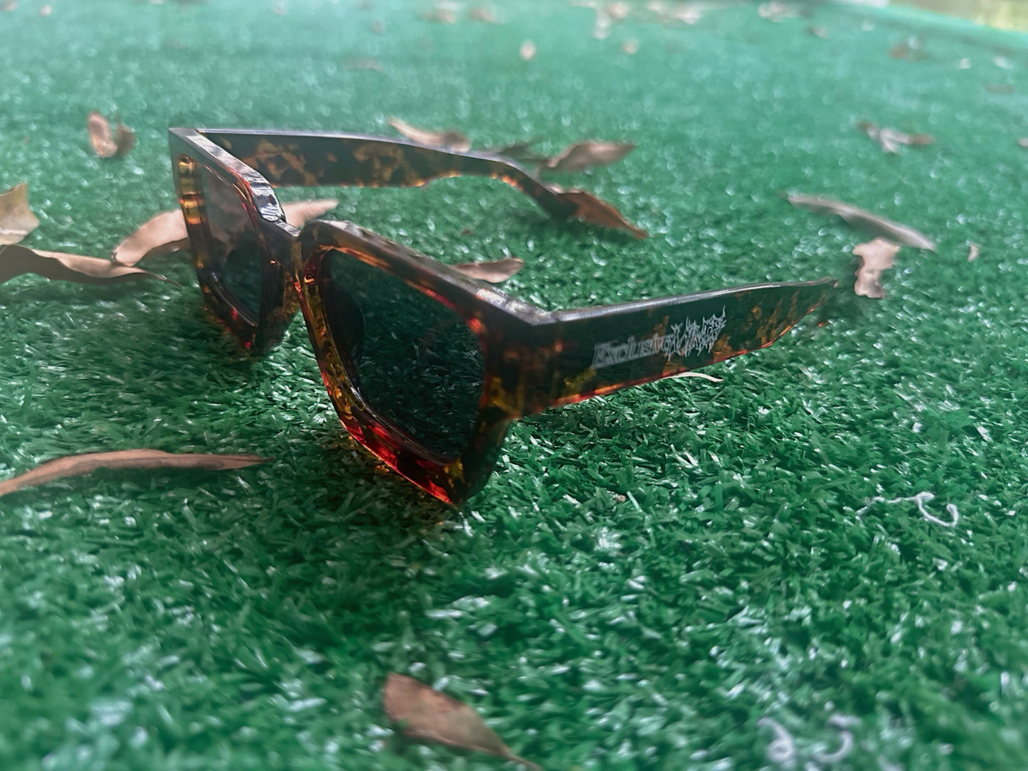 HideOut Shades (Cheetah)