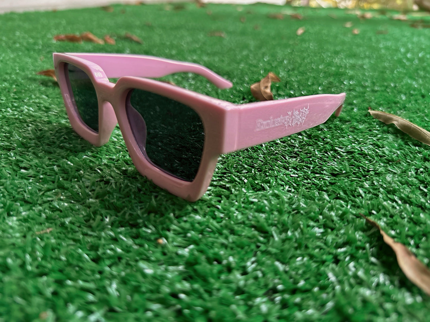 HideOut Shades (Pink)