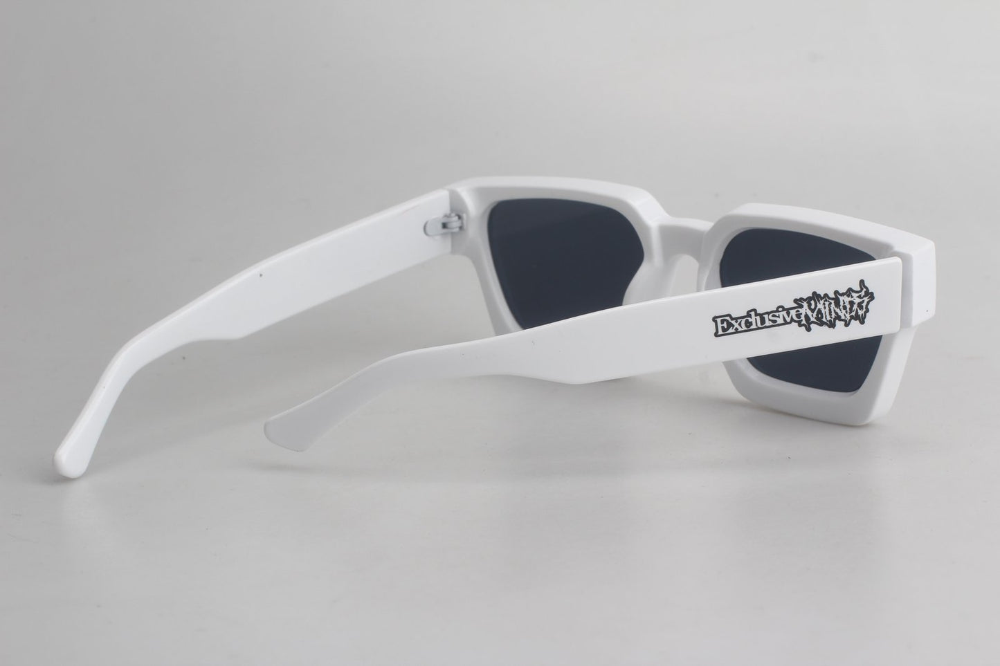 HideOut Shades (White)